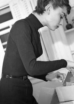 classickat:  gatabella: Audrey Hepburn by