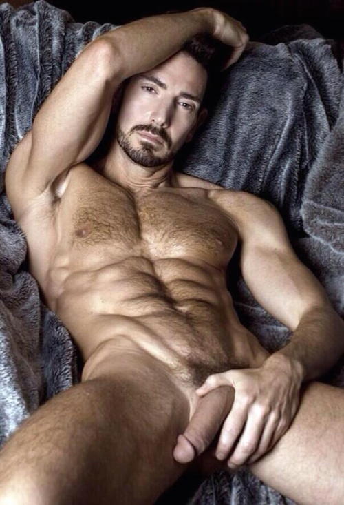 justanothergaysupervillain:  I want to lick this hairy hunk of man. 