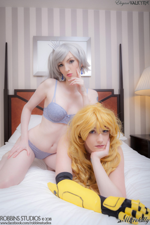 microkittycosplay:I’m tired of complaining and stressing out about patreon suspending me.since I have some free time that I would be putting towards ads and convincing people to pay me, I decided to put my duo sets in my store again. for September