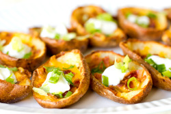 foodopia:  cheesy potato skins with bacon: recipe here