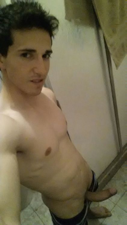 latinosworld1:  http://latinosworld1.tumblr.com/AKA: latinos4us