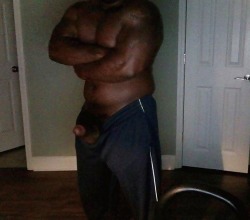 pussybutt1:  bigblacknastyniggas:  This nigga just made parole..He’s searching for sum big boy ass!!! Any volunteers???!!  Grown man shit