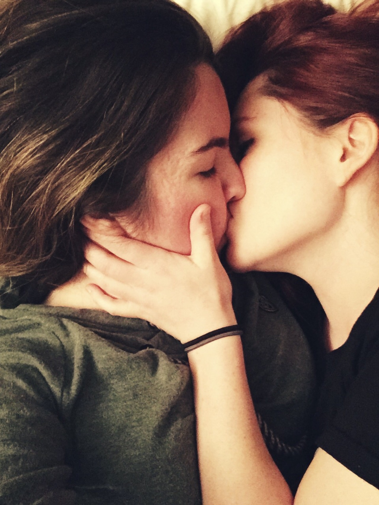 leztiger666666:  lesbians, nature, art, feminism 
