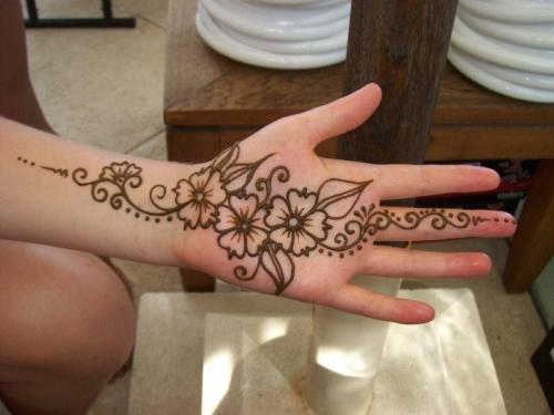 Henna back tattoo designs