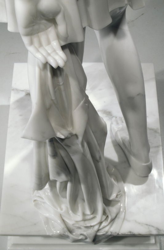 flowartstation:   ‘Ghost Girl’, life size marble sculpture by  Kevin Francis