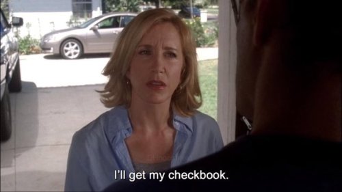 dhscreencaps: Felicity Huffman to Serve Only 14 Days in Jail for Admissions Scandal