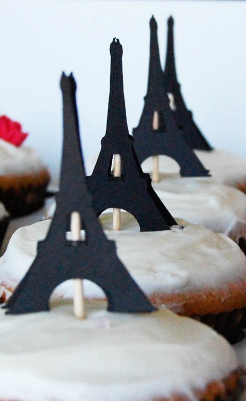 Eiffel Tower And Herms Paris Cupcakes