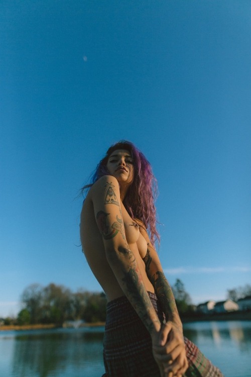 flairforthedramaticcc-blog: Find me on Instagram to see more