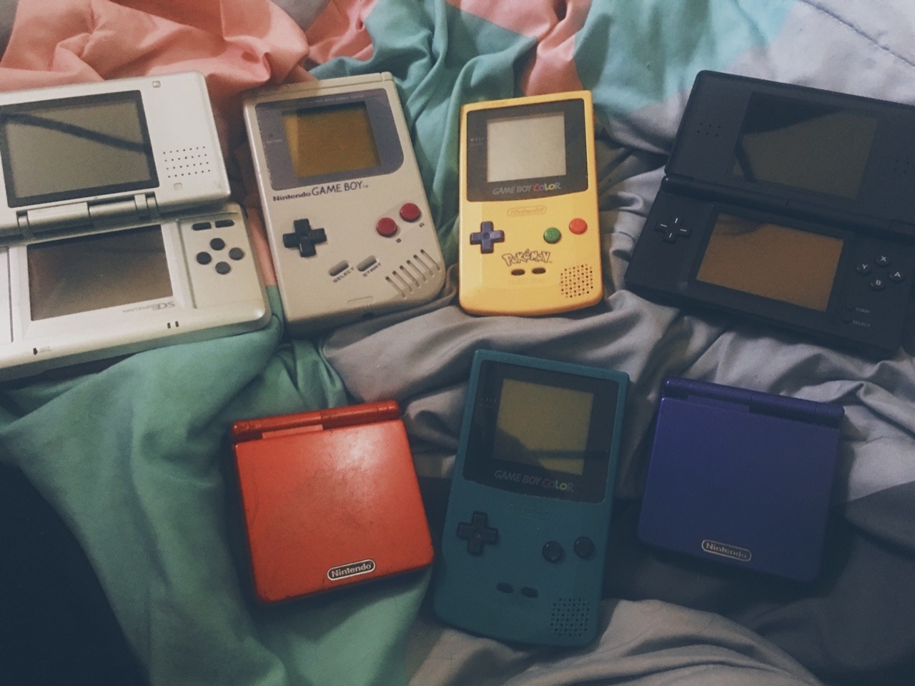 johnnyblvzed:  prettyqueercub: johnnyblvzed:   You could say I enjoy Nintendo 😛