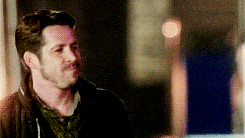 ronandhermionesource:  Stay Strong Outlaw Queen Shippers <3 