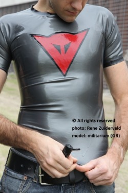 Myrubbercreations:  The “Dainese Grey Tee Shirt” I Did Myself (Latexneoprene). 