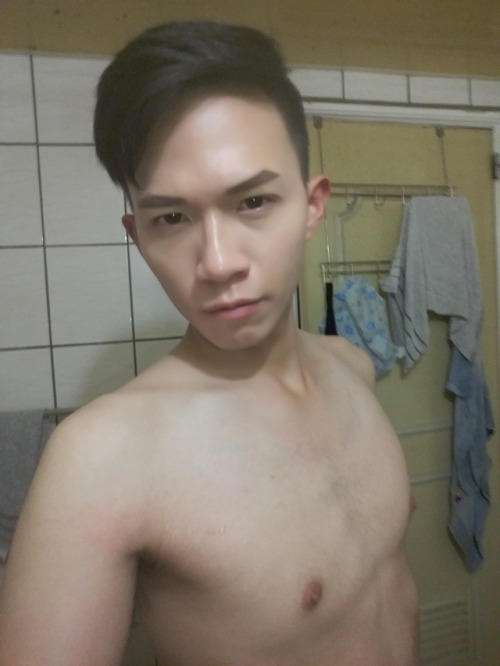 reonsung:我的天啊 完全硬到不行