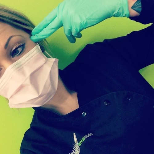 https://gloveslover.tumblr.com/post/162326426313