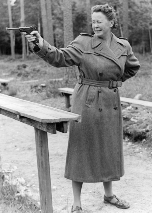 vintage-sweden:“Sigrid Olsson, Karlstad’s best pistol shooter”, 1950, Sweden.