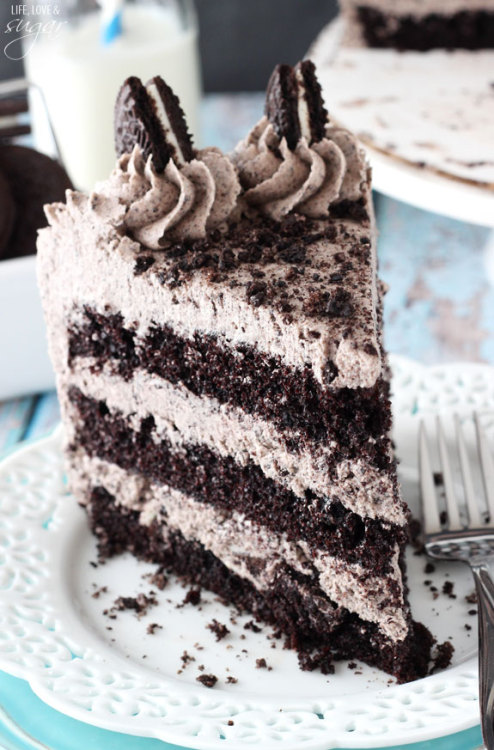 foodffs:  Chocolate Oreo CakeReally nice recipes. Every hour.