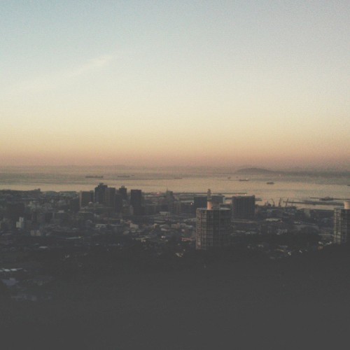 Cape town #evening #southafrica #city #ocean