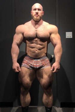   Antoine Vaillant - 161 days out from the Toronto Pro SuperShow weighing in at 292lbs. NOW THIS IS A GOD DAMNED FUCKING PHYSIQUE TO AIM FOR! &hellip;ahem, sorry&hellip; I got carried away.