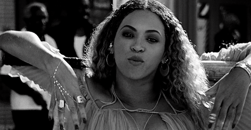 beyoncebw:  what a wicked way to treat the girl that loves you  