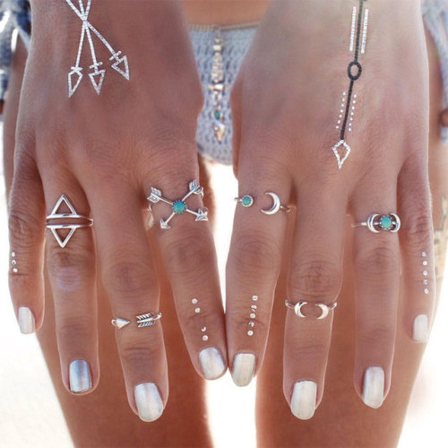 colorfultimetravelbeard: Women’s Fashion Hot Vintage Bohemian Rings For you Check out HERE 20%