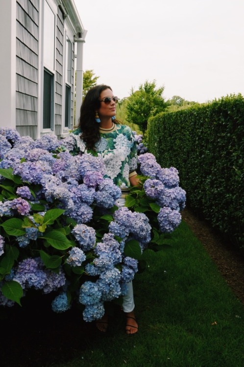 anantucketsummer - Blending in w my surroundings. #nantucketcamo