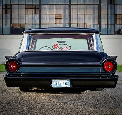 hotrodzandpinups: utwo:   1961 Ford Galaxie porn pictures