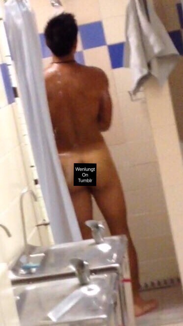 wenlungt: You are welcome to exchange no mask pics with exclusive spy photo, hot guy nude photo or y