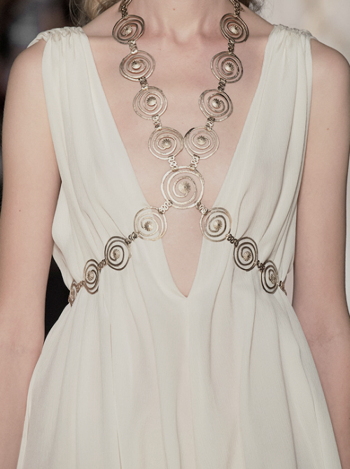 oldfashionedvillain:Valentino Spring 2016