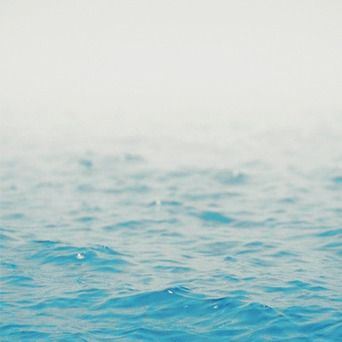 Mermaid moodboard : Mermaid + minimalismIn a war of waves, she was just another sailor lost at sea.&