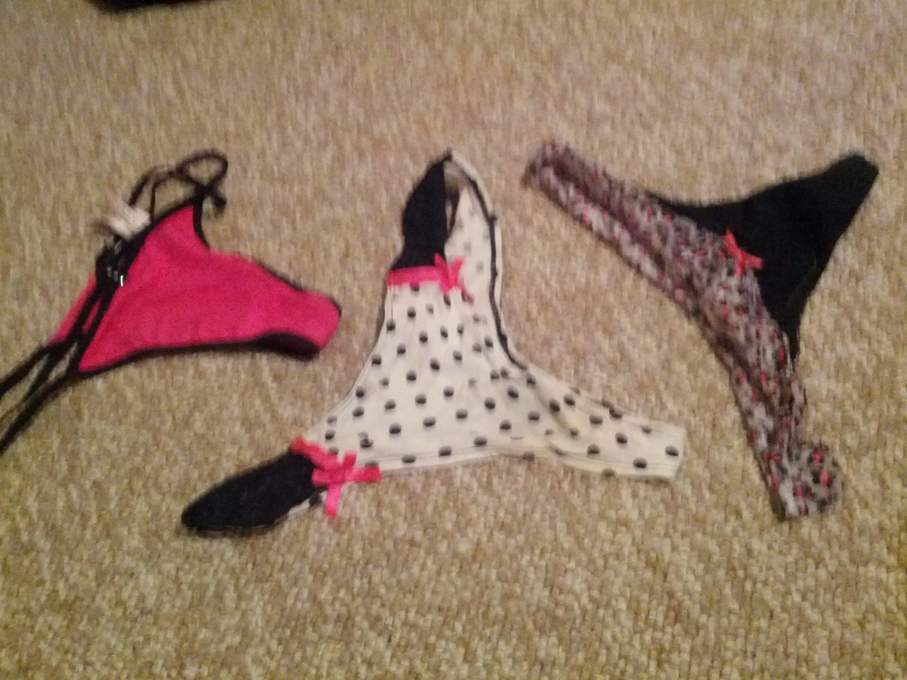 Whale Tailz