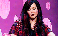 jenniferlawrencedaily:  Jennifer Lawrence | SNL 