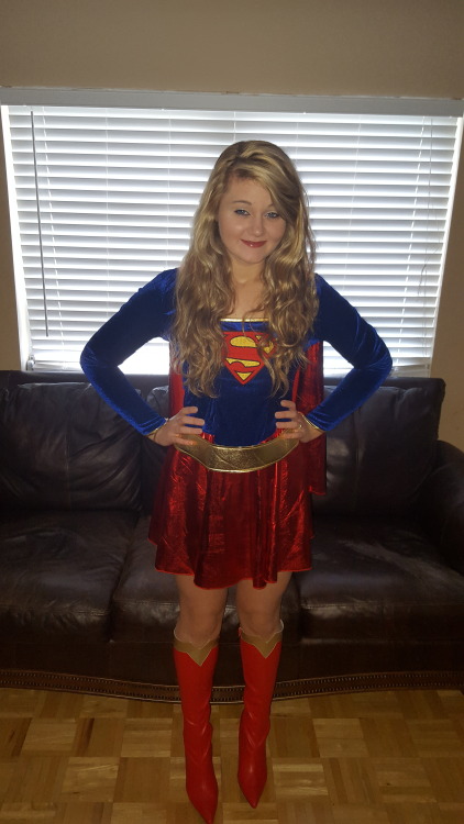whitneywisconsin:  Super girl #1went all out with the super girl themGets more intense as this comic series continuesstick around for super girl #2masturbation is my kryptonite