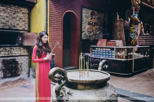  Vietnamese long dress (Ao dai) bởi Beauty Collection Qua Flickr: Photo backup https://flic.kr/s/aHs