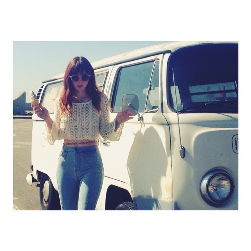 Little sneak peek from today. Venice beach babe. @heyjesshi @ckhagenbeauty @erikavanessa