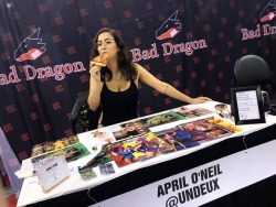 Thank you @isabeldresler for bringing me pizza and taking this photo of me on brand @exxxotica today! Thank you @baddragontoys for having me at your booth! Thank you to everyone that gave me บ or more today! See you again tomorrow #exxxoticachicago