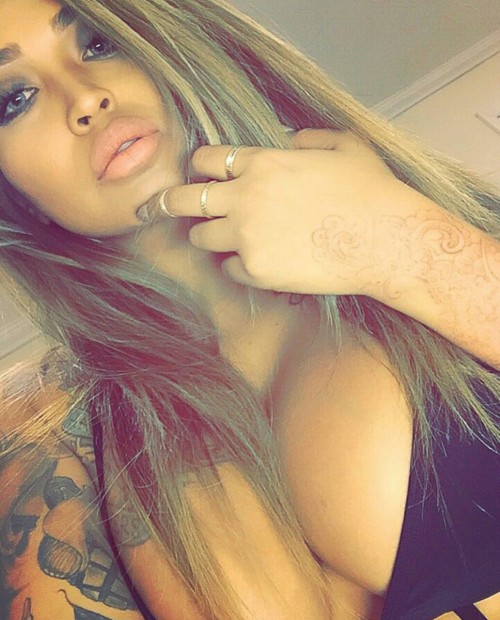 selfysgalore:So damn fine