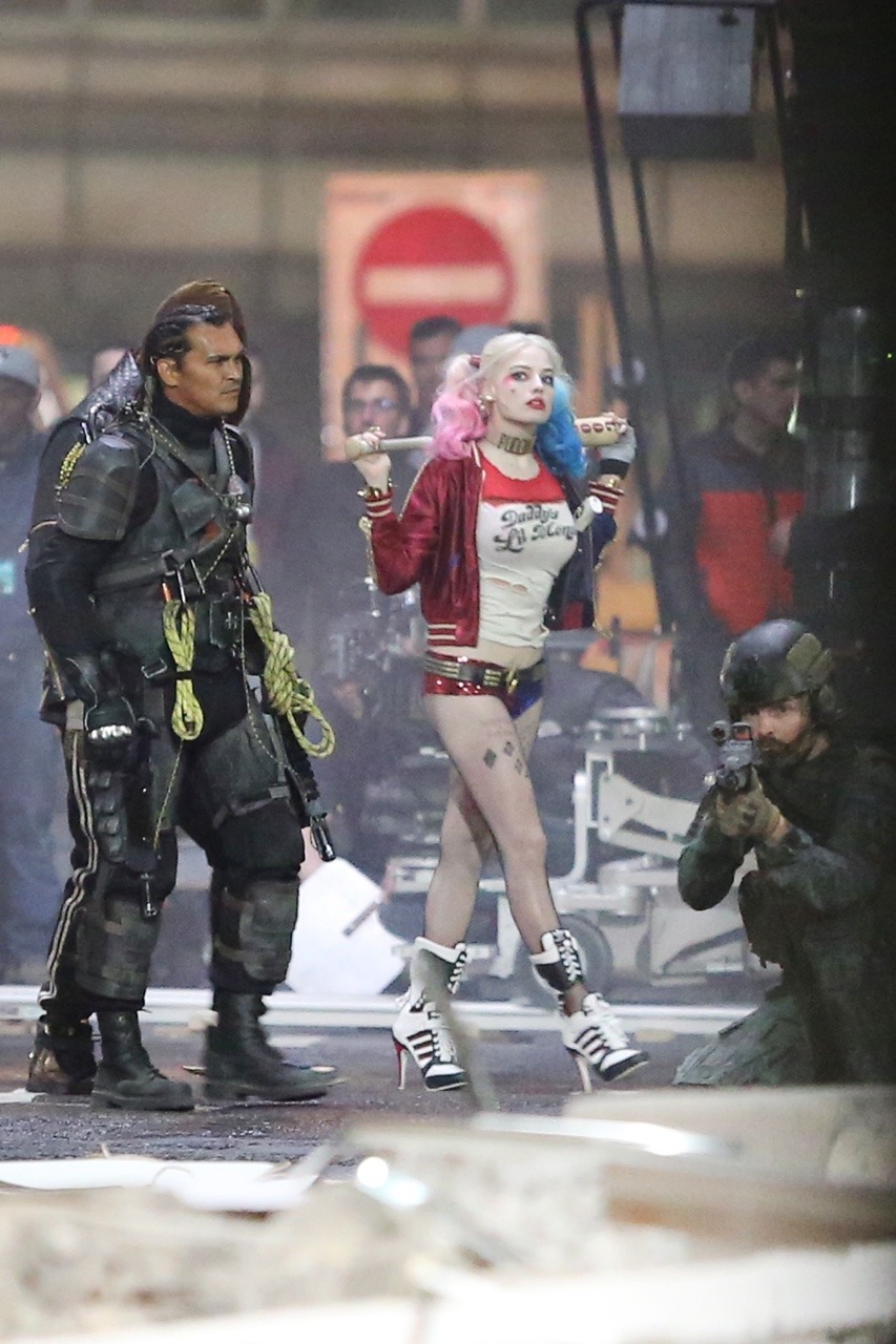 vikaq:  More on set Suicide Squad photos.