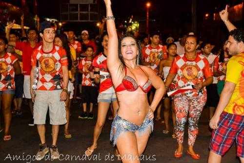 MIRELLA ANDRADE  musa da GRANDE FAMILIA carnaval da Amazonia 2015 