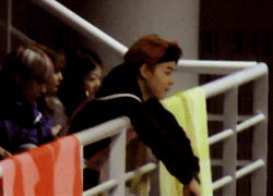 yoo-ngie:yoo-ngie:watching your bf playing basketball ©bonus