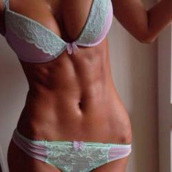 befitnessbabes:  http://befitnessbabes.tumblr.com/