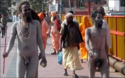 Indian Sadhu men, by Vincent Poulinet.