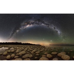 Ancients of Sea and Sky   Image Credit &amp; Copyright: Jingyi Zhang  Explanation: They may look like round rocks, but they&rsquo;re alive. Moreover, they are modern versions of one of the oldest known forms of life: stromatolites. Fossils indicate that