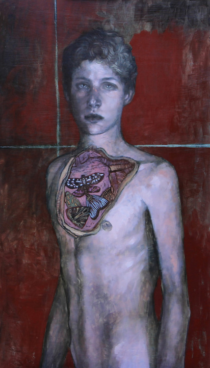 maurozag:  Caitlin Karolczak - Between My Chest
