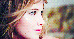 hawtornes:  Behind the Scenes with Jennifer Lawrence on Her Cover Shoot. 