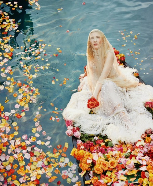 edenliaothewomb:  Cate Blanchett, photographed by Ryan McGinley for Porter magazine, Winter Escape, 2014. (click the image for extremely high-res photo.)