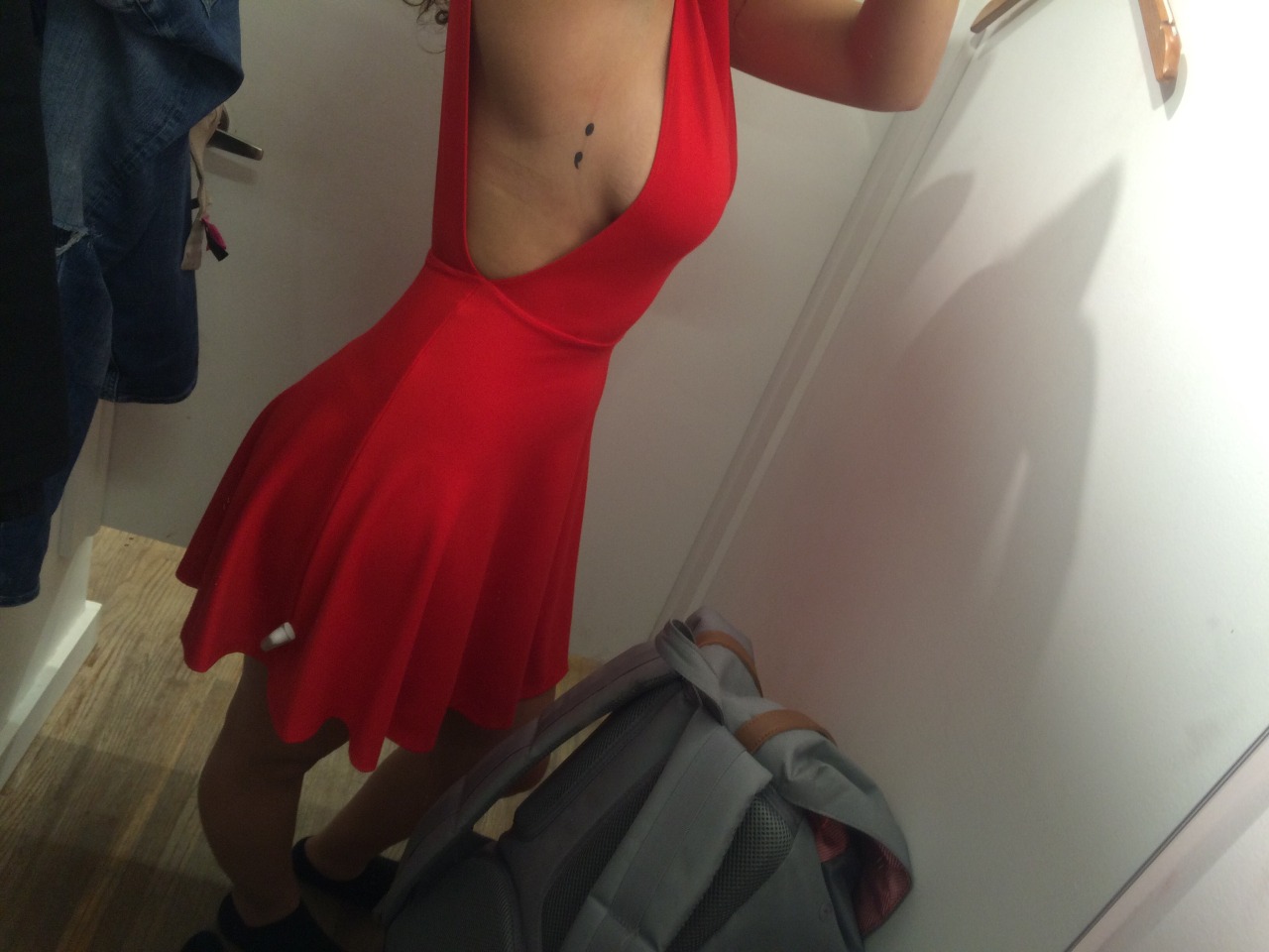 SIDEBOOBS