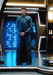 burnhamandtilly: sarek + fashion appreciation