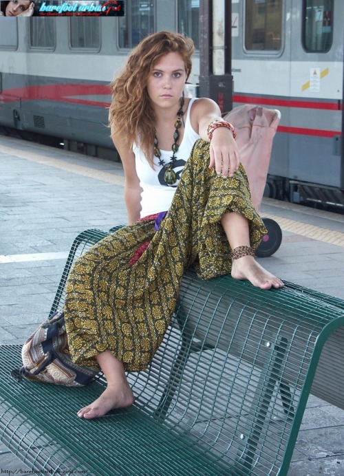 SIZZLING HOT UPDATE from BAREFOOT URBAN GIRLS!!!This week we have THREE encore sets of THREE barefoot beauties: gorgeous hippie redhead KEA (proudly displaying her ROUGH & FILTHY-SOLES at the railway station and on the train), Barefoot