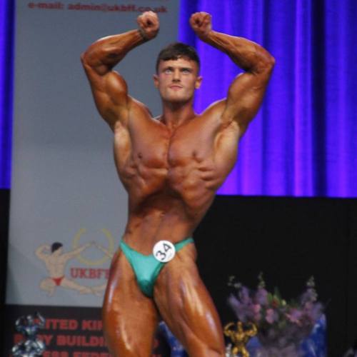 beautifulyoungmuscle:  UK muscleboy Owen Powell, looking both murdery and sexy 