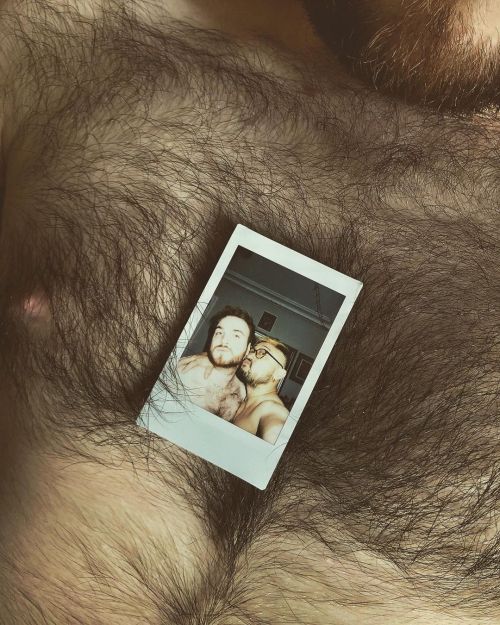 Etienne|Rouen ____________________ jeanbaptistehuong.com #selfie #hairychestperfection #baronnedeneu