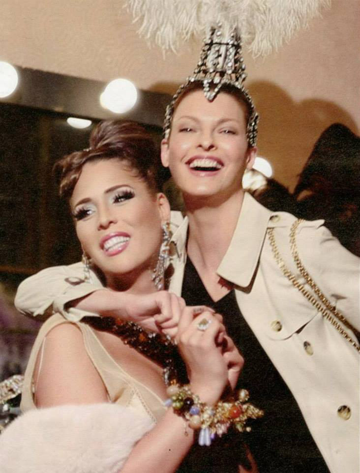 thepablogvajardo:  &ldquo;Show Girl&rdquo; Carmen Carrera and Linda Evangelista